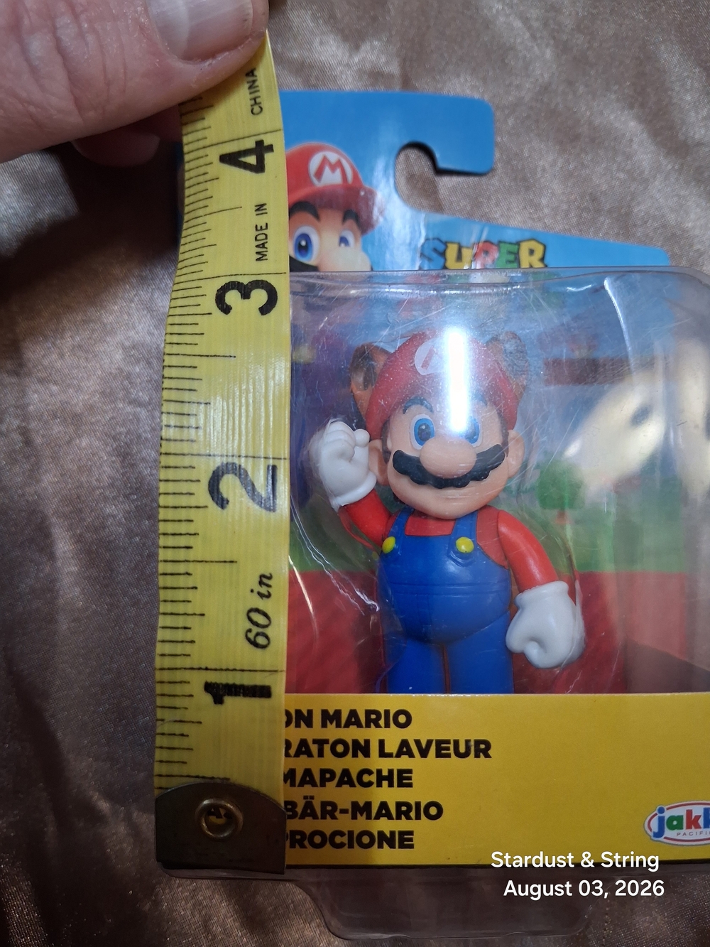 Super Mario Raccoon Mario 2.5 Inch Action Figure Jakks Pacific NIB - Picture 4 of 4